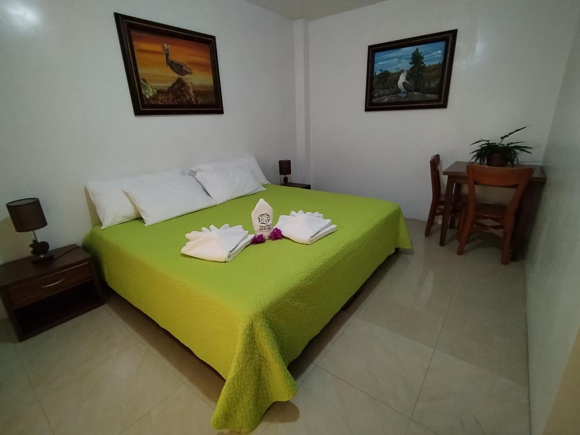 Hotel Starfish Puerto Villamil Bagian luar foto
