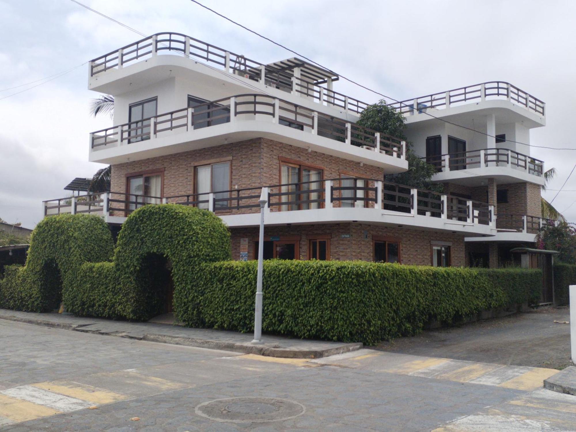 Hotel Starfish Puerto Villamil Bagian luar foto